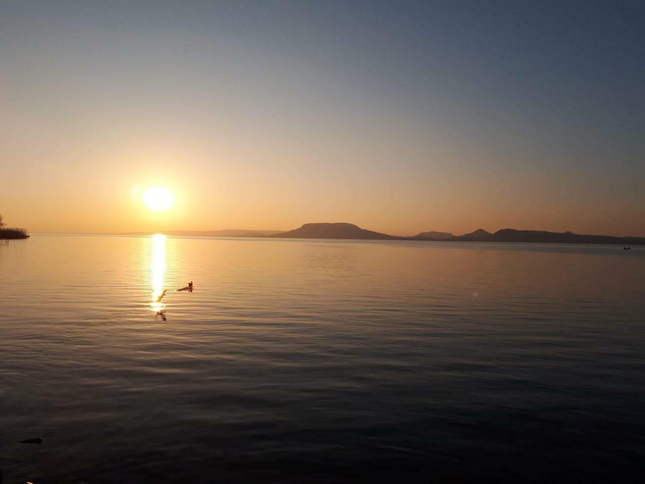 Balaton View Apartment Balatonboglár Kültér fotó